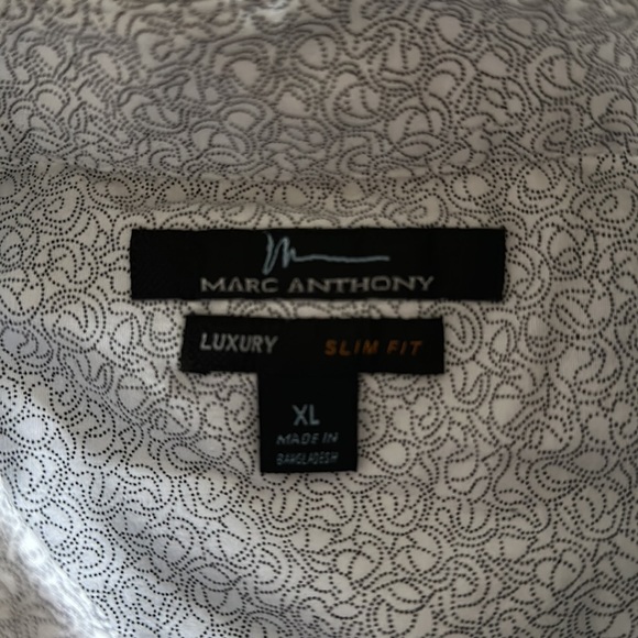 Mens Button Down T Shirt - Slim Fit - Picture 2 of 2